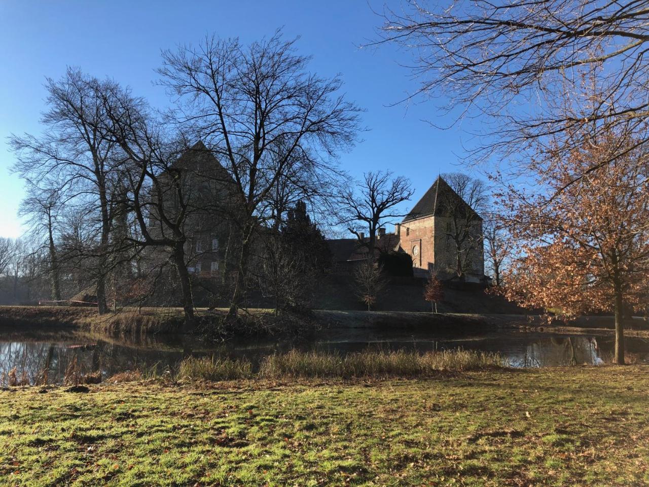 Koenig'S Hotel Am Schlosspark Rheda-Wiedenbrueck Exterior photo
